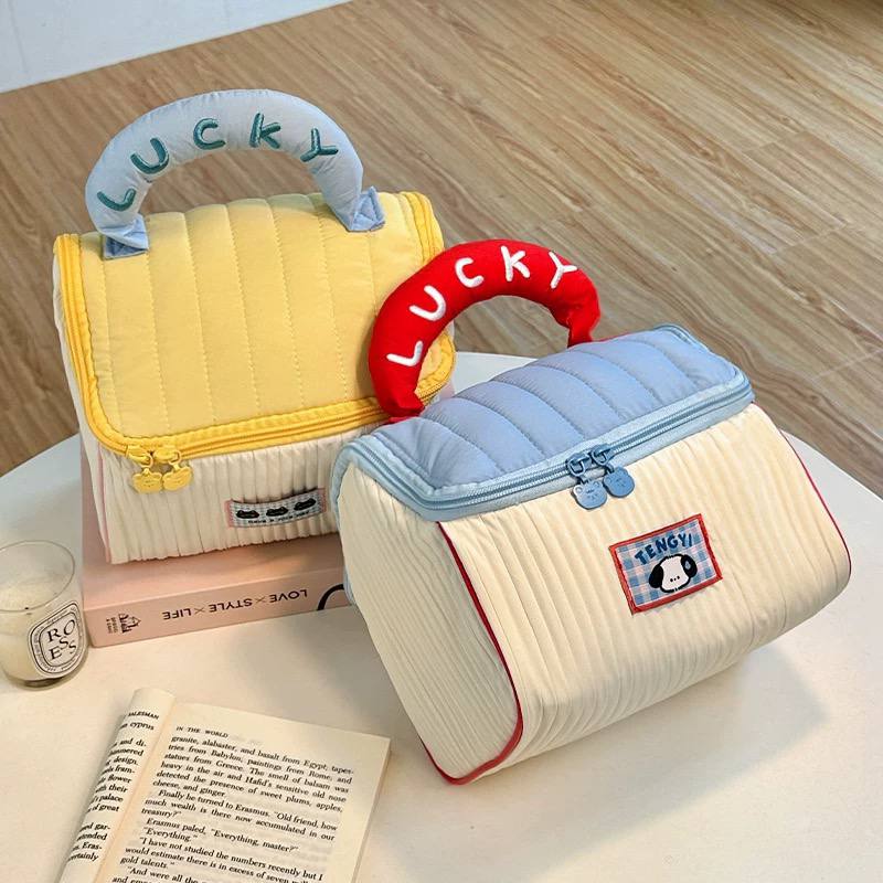 کیف آرایشی فانتزی LUCKY