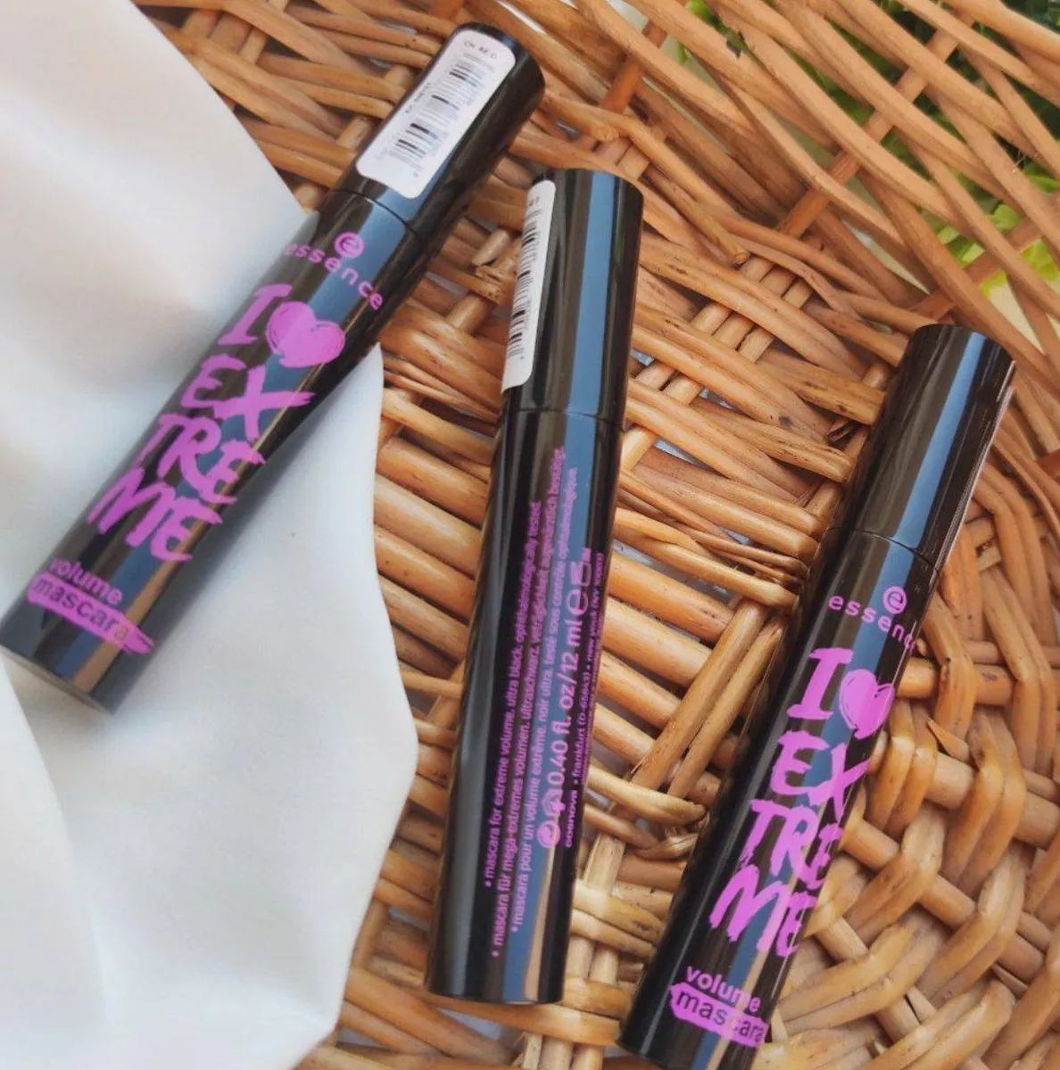 ریمل حجم دهنده اسنس مدل I Love Extreme