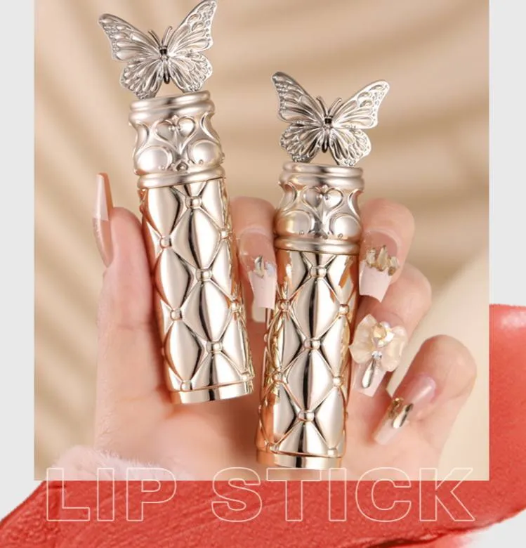 رژ سه بعدی جادویی لاکچری AGAG