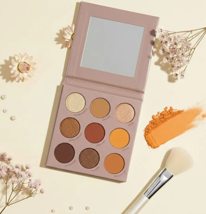 پالت سایه چشم نود گرم 