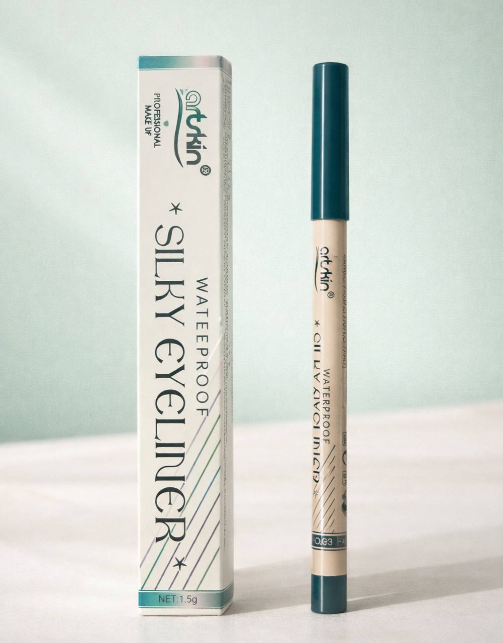 خط چشم مدادی آرت‌اسکین رنگ سبز دلاری